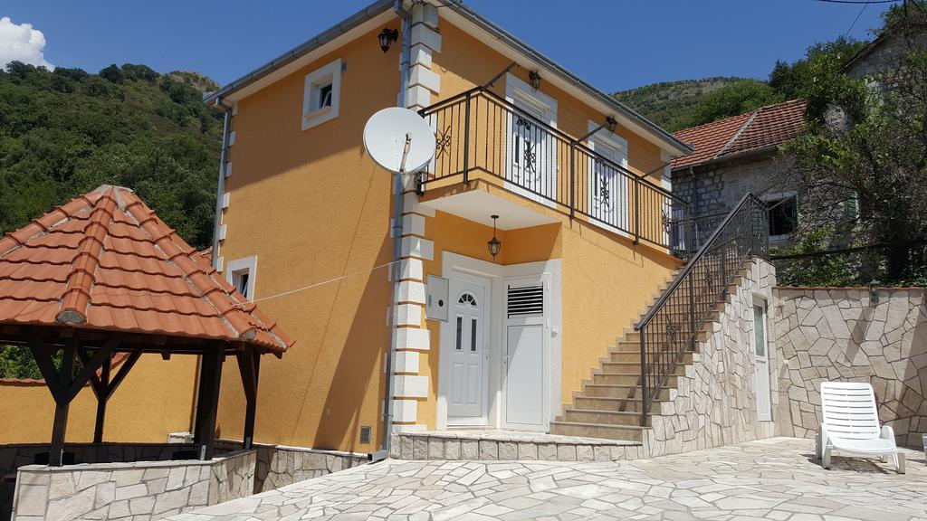 Apartment Bijelavista Herceg Novi Bagian luar foto